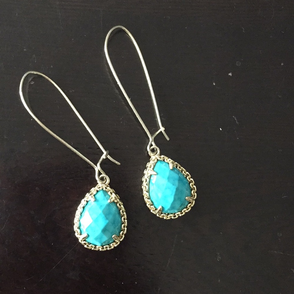 Kendra Scott earrings